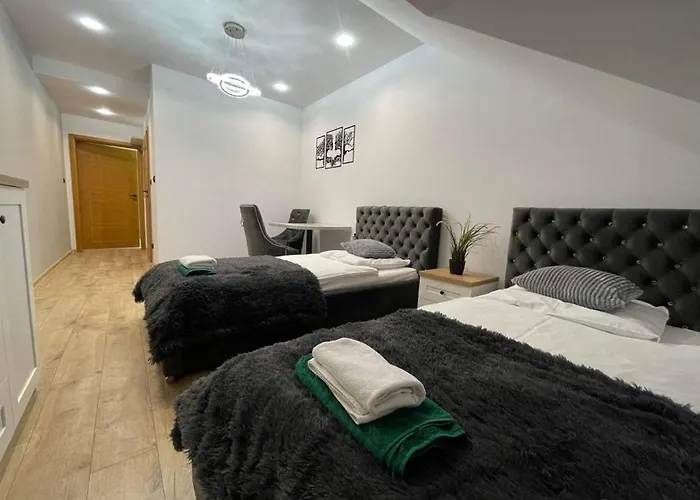 Maly Ksiaze בית חווה *